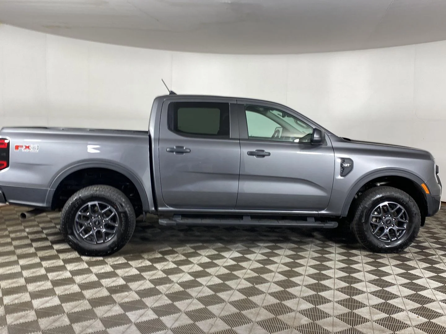2025 Ford Ranger XLT - Photo 19