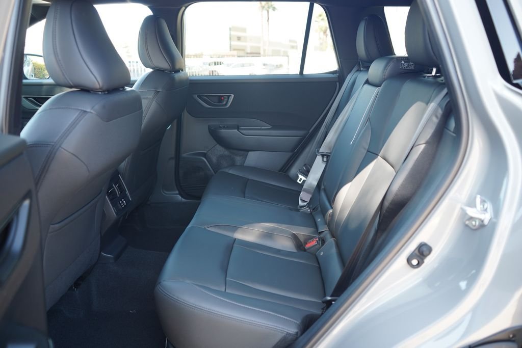 New 2026 RIVER ROCK PEARL Subaru Premium image 7