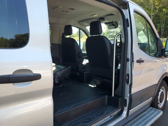 2020 Ford Transit Passenger Van XL - Photo 23