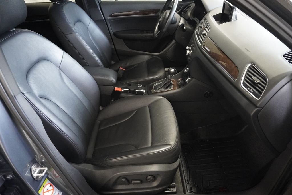 Used 2015 Gray Audi 2.0T Premium Plus image 23