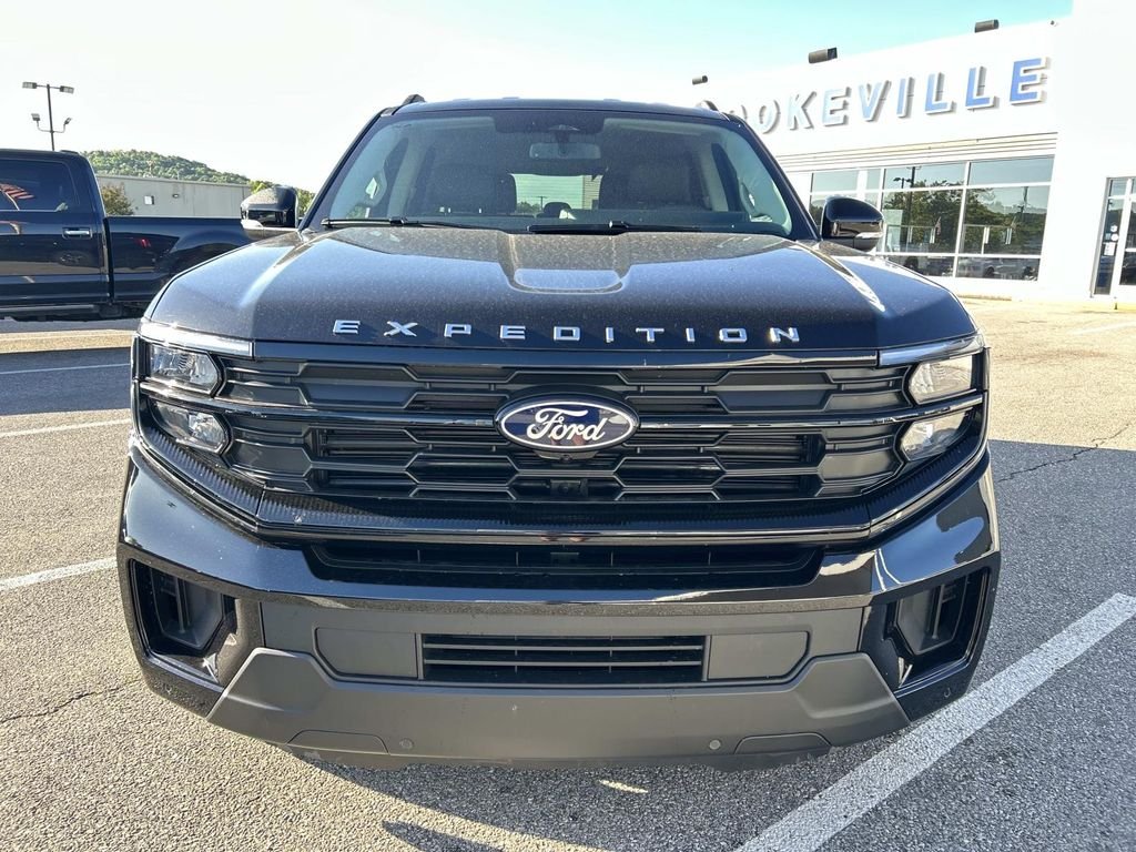New 2026 Agate Black Metallic Ford Active image 9