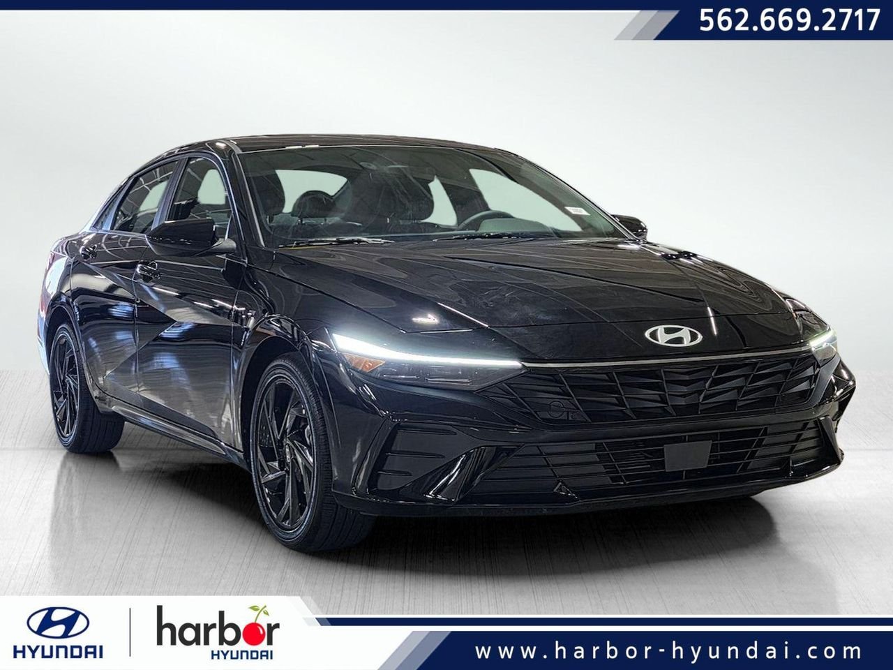 New 2026 Abyss Black Hyundai SEL Sport Premium image 1