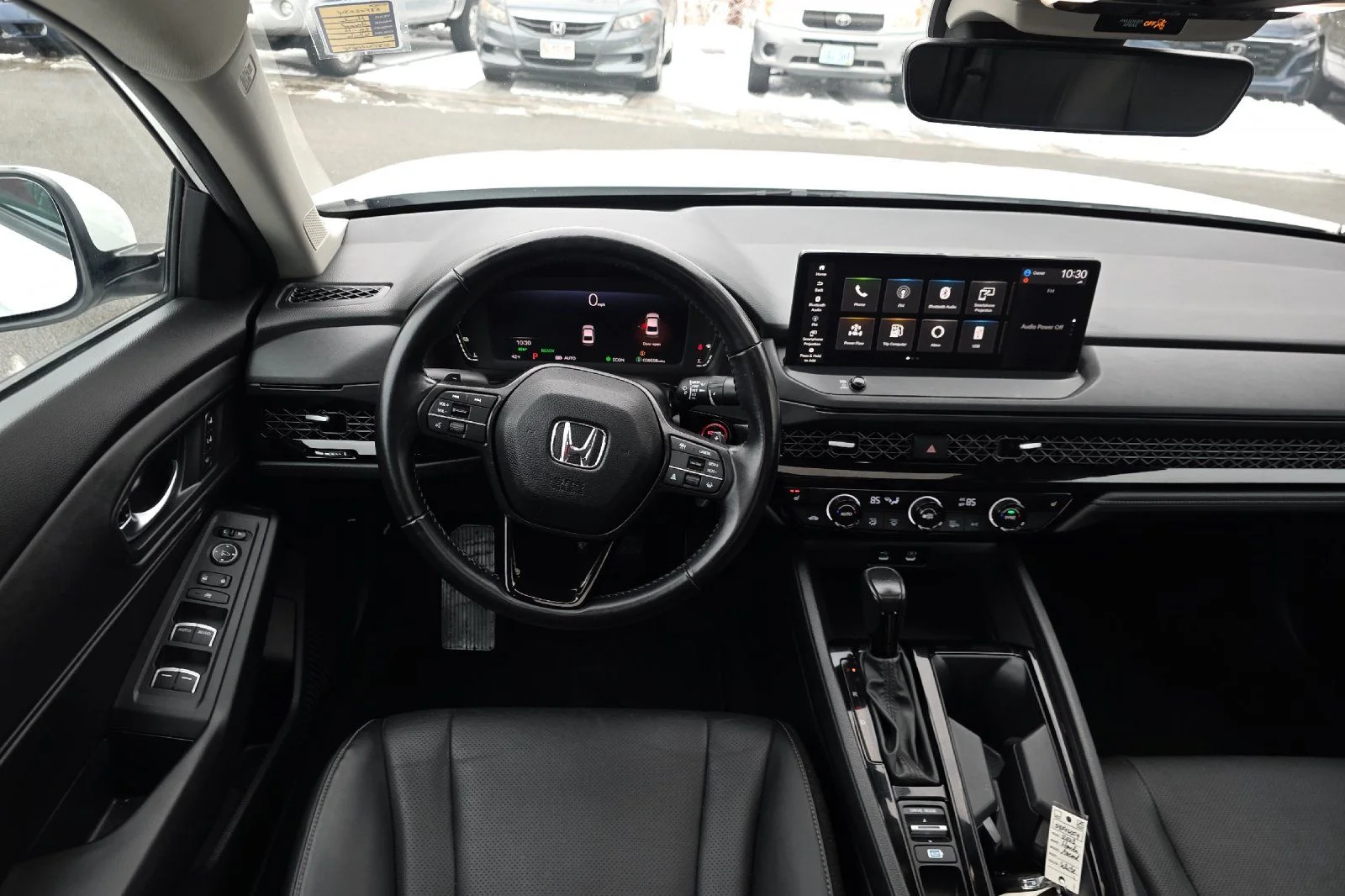 Used 2023 Platinum White Pearl Honda EX-L image 13