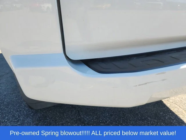 Used 2021 White Toyota SR5 Premium image 6