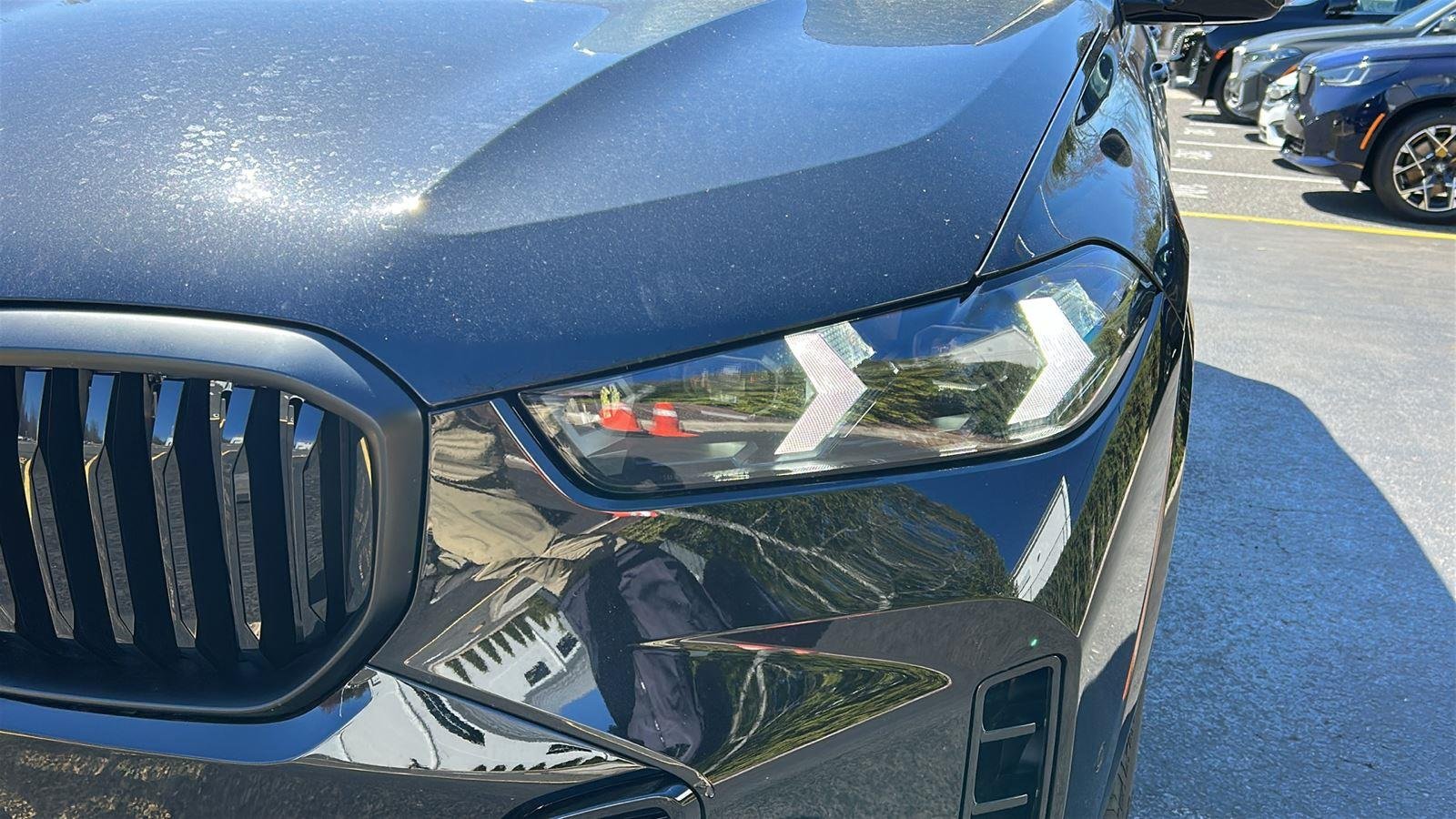 New 2026 Black Sapphire Metallic BMW xDrive40i image 7