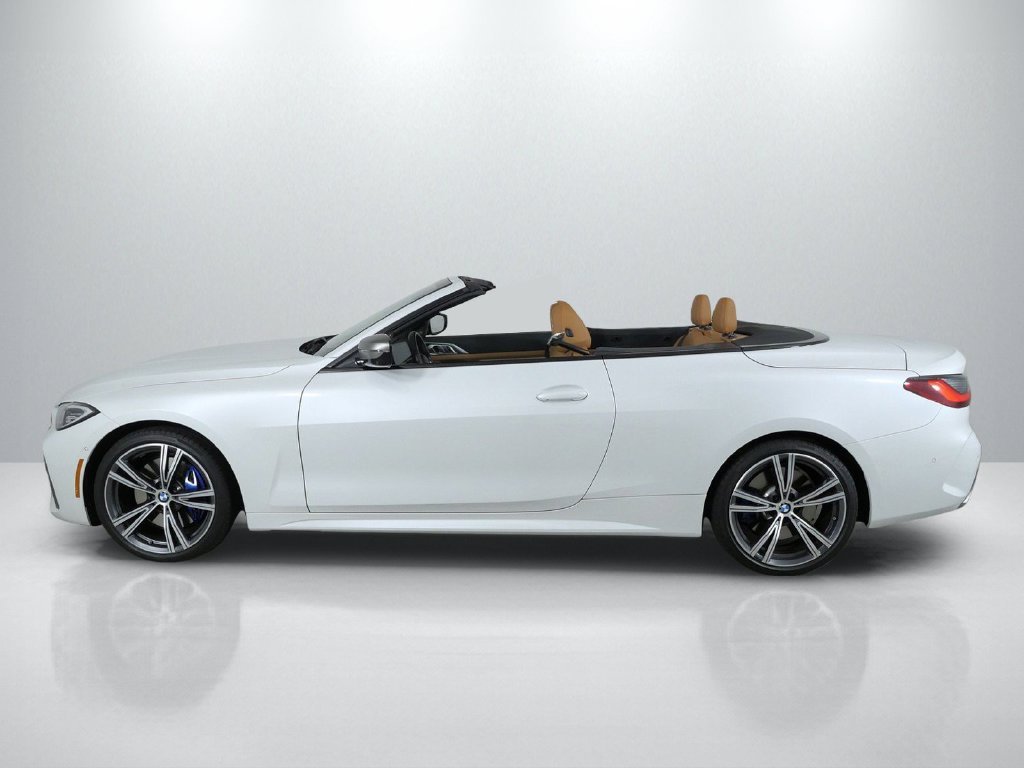 Certified Used 2023 Mineral White Metallic BMW M440i xDrive image 18