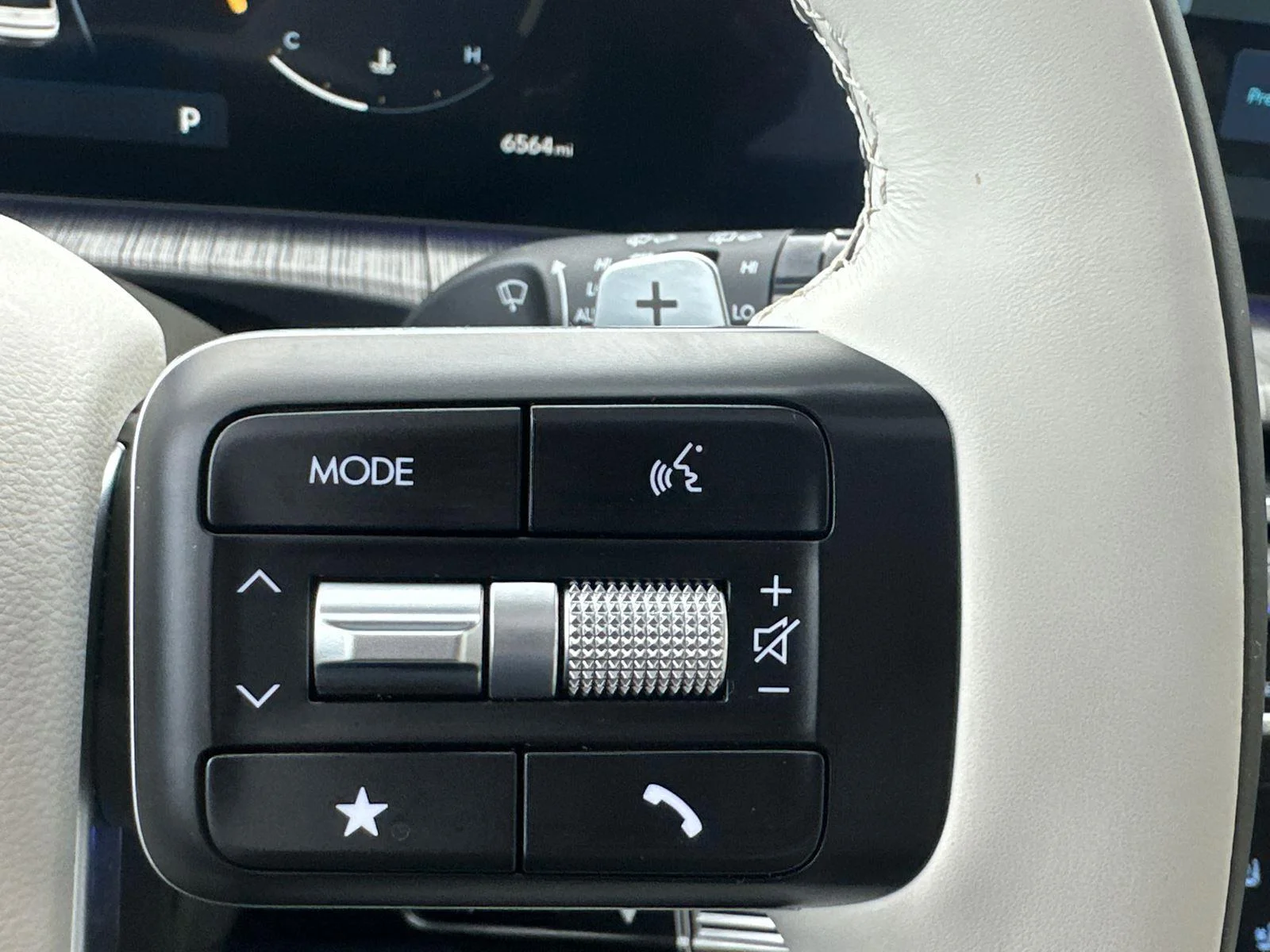 2025 Hyundai Santa Fe Calligraphy - Photo 16