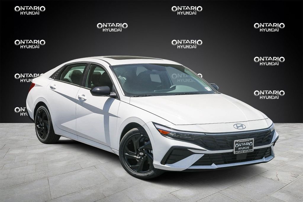 New 2026 White Hyundai SEL Sport image 1