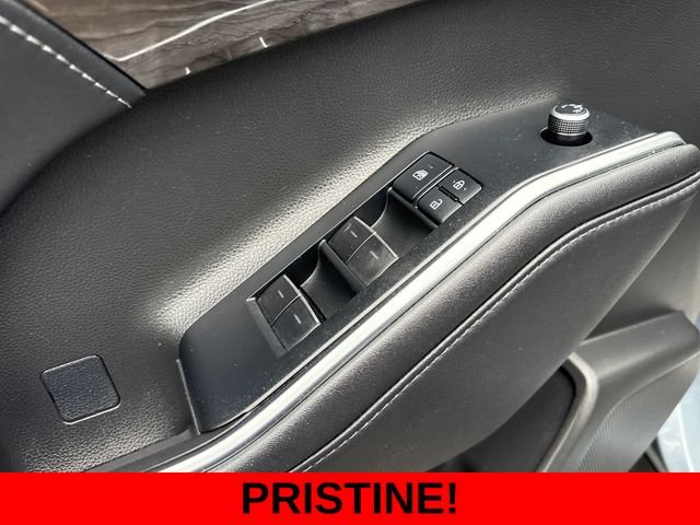 Used 2020  Toyota Platinum image 16
