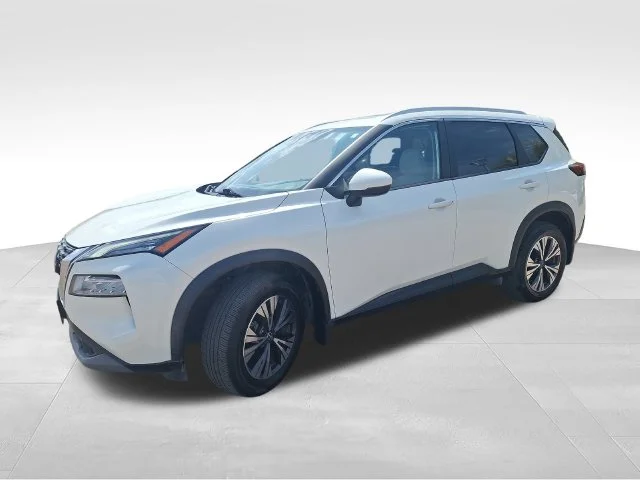 Used 2023 White Nissan SV image 4
