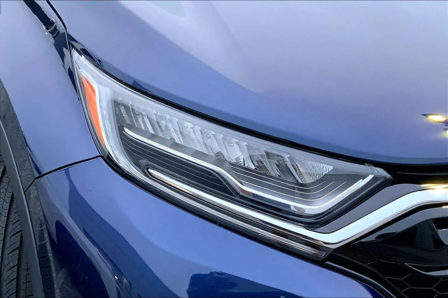 Used 2022 Obsidian Blue Pearl Honda Touring image 24