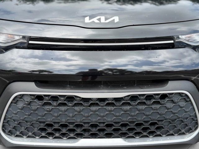 Used 2022 Black Kia LX image 49