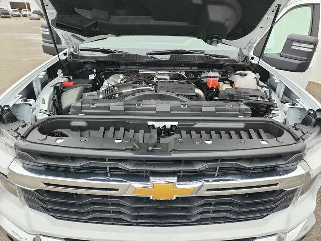 New 2026 White Chevrolet LT image 17