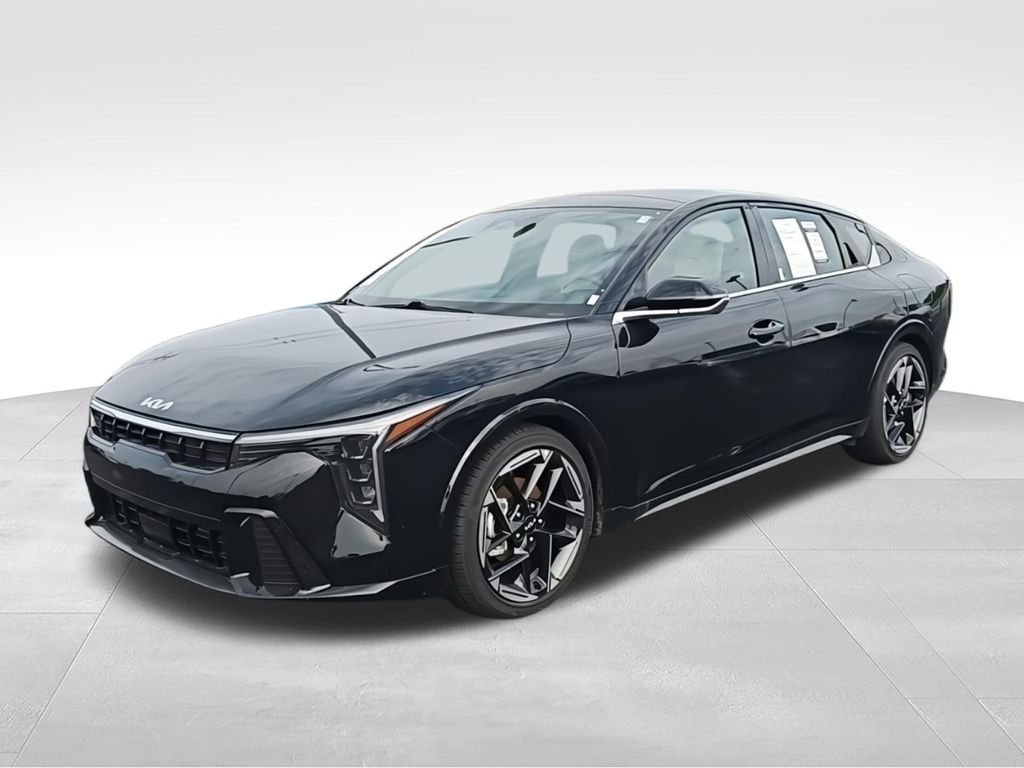 Used 2025 Black Kia GT-Line image 4