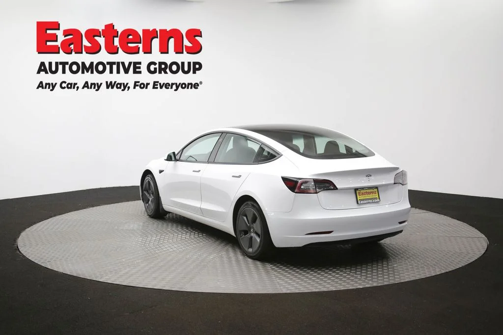 Used 2021 White Tesla Standard Range Plus image 59