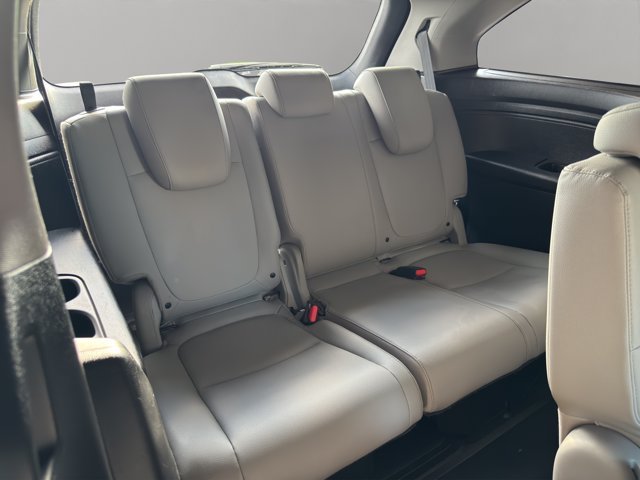 Used 2018 Gray Honda EX-L image 30