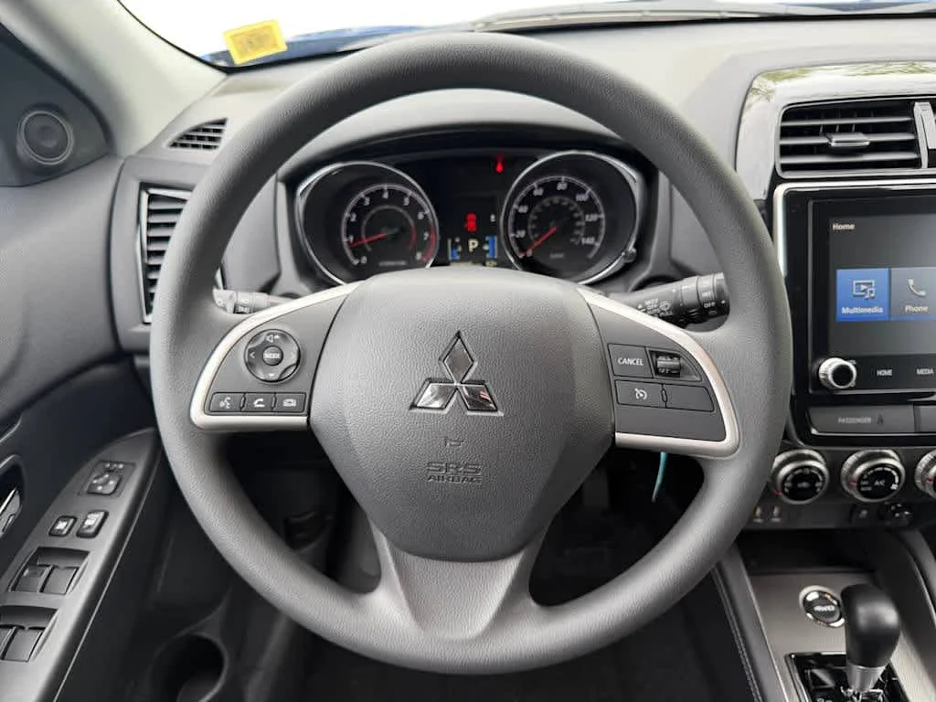 New 2026 Octane Blue Metallic Mitsubishi S image 16