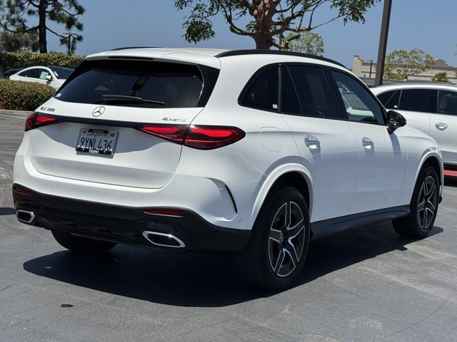 Certified Used 2025 Polar White Mercedes-Benz GLC 300 image 11