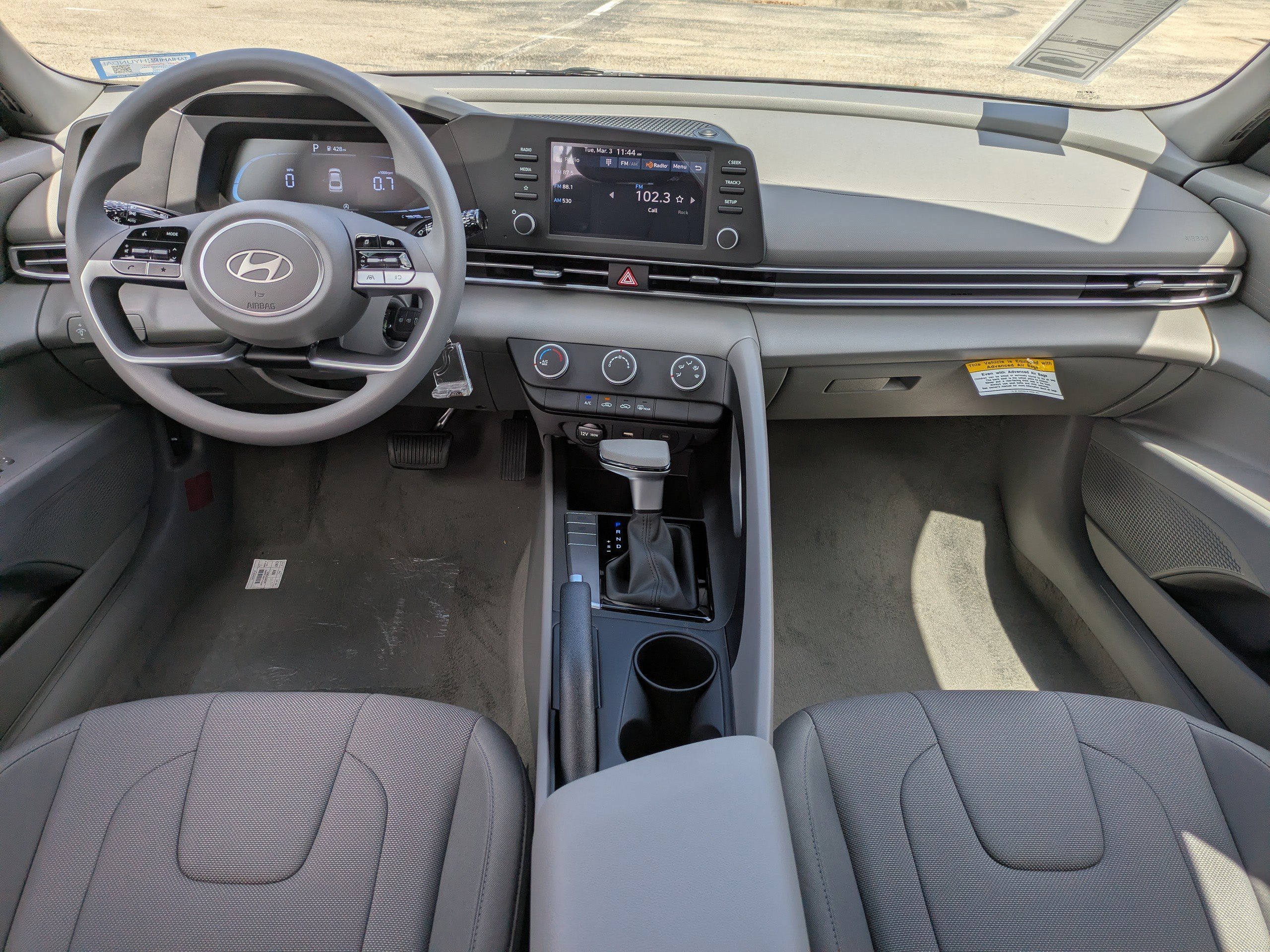 New 2026 Ecotronic Gray Hyundai SE image 9