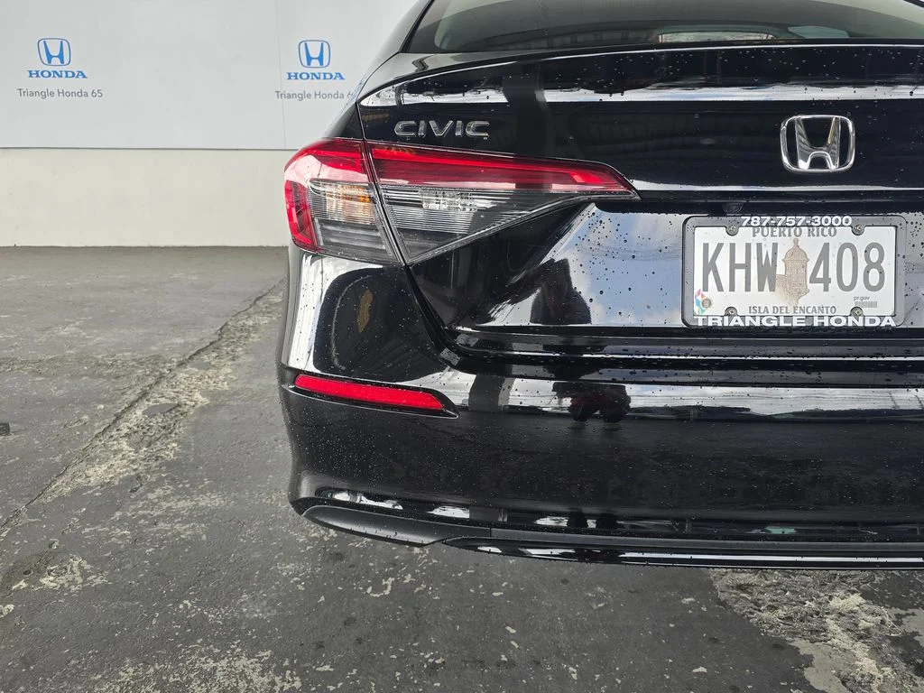 Used 2024  Honda LX image 29