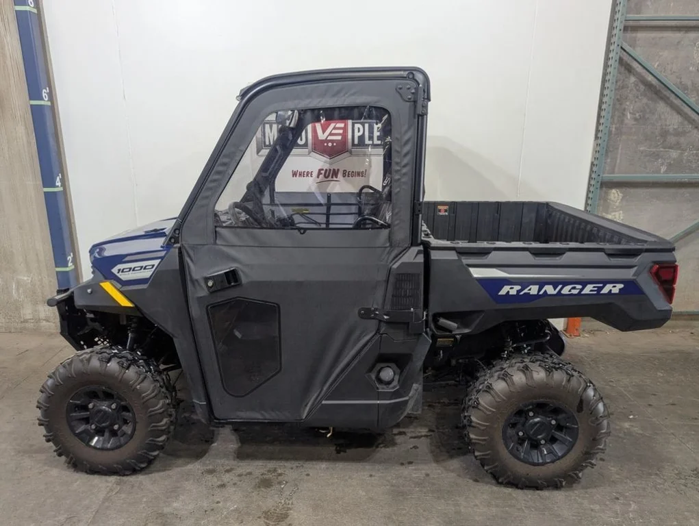 Used 2023 BLUE Polaris Premium image 1