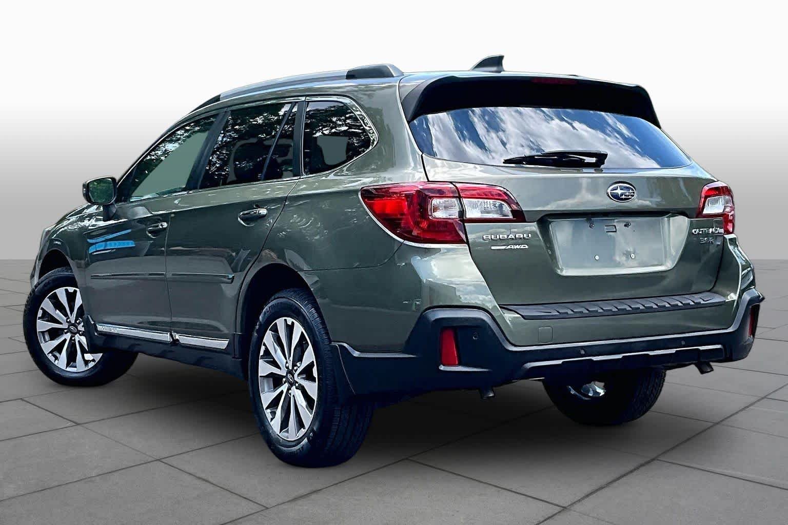 Used 2018 Wilderness Green Metallic Subaru Touring image 12