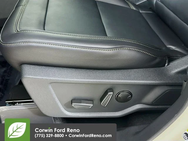 New 2026 Desert Sand Ford Badlands image 21