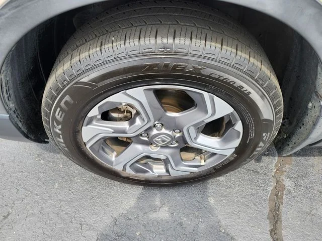 Used 2018 Beige Honda EX-L image 25