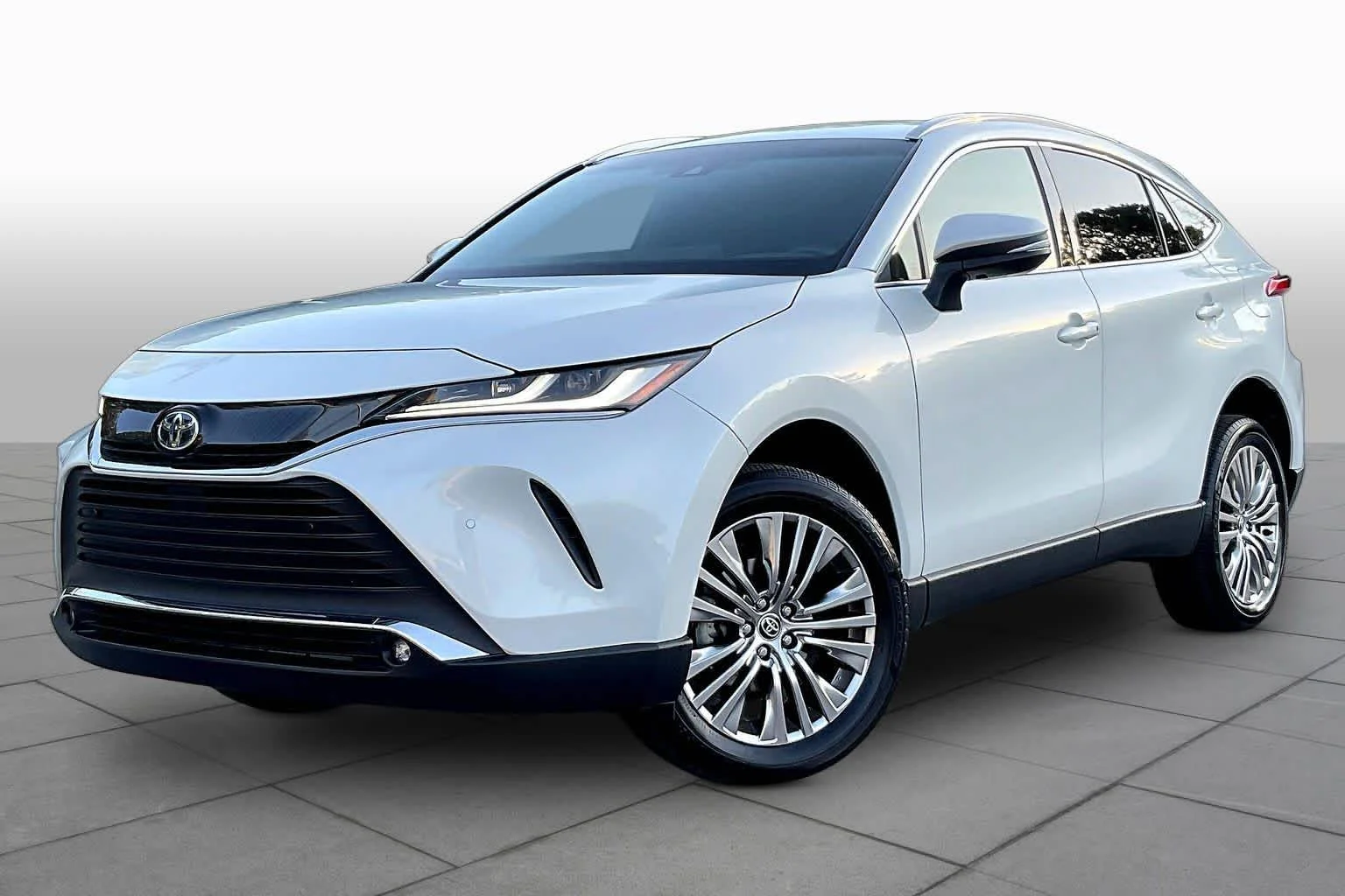 2023 Toyota Venza