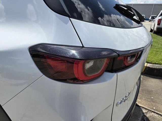 Used 2025 Wind Chill Pearl Mazda 2.5 S Premium Plus Package image 28
