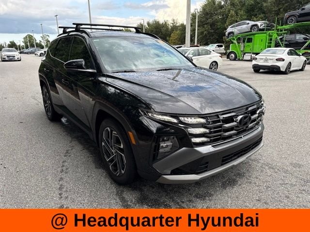 Used 2025 Black Hyundai Limited image 6