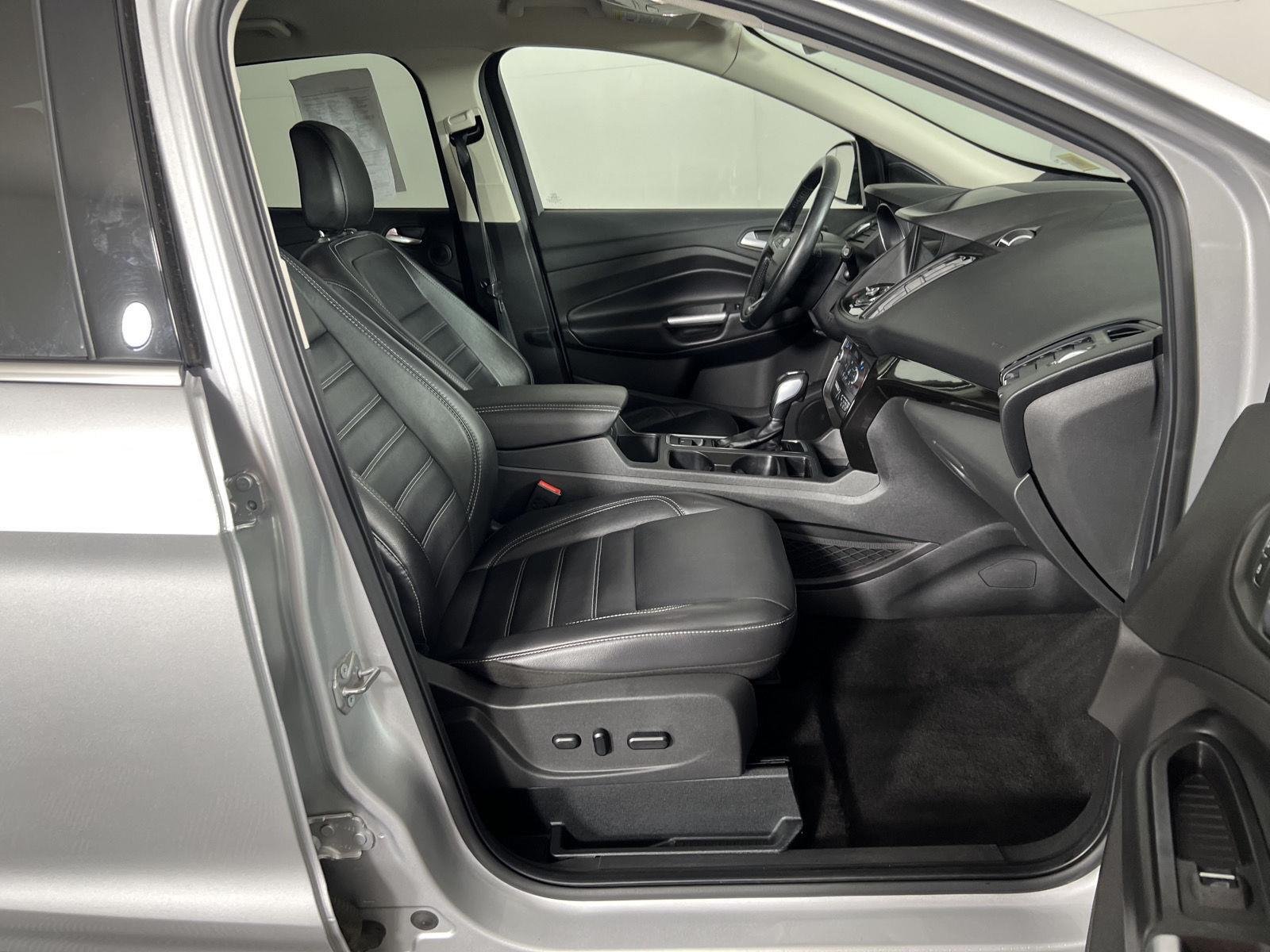 Used 2019 Ingot Silver Ford Titanium image 8
