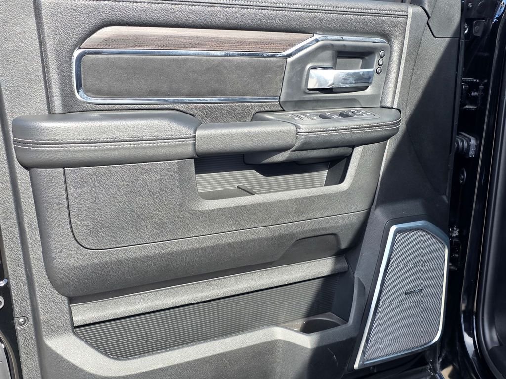 2026 RAM 2500 Laramie - Photo 8