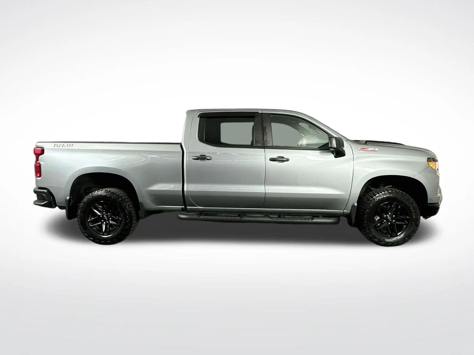 Used 2024 Sterling Gray Metallic Chevrolet Custom Trail Boss image 9