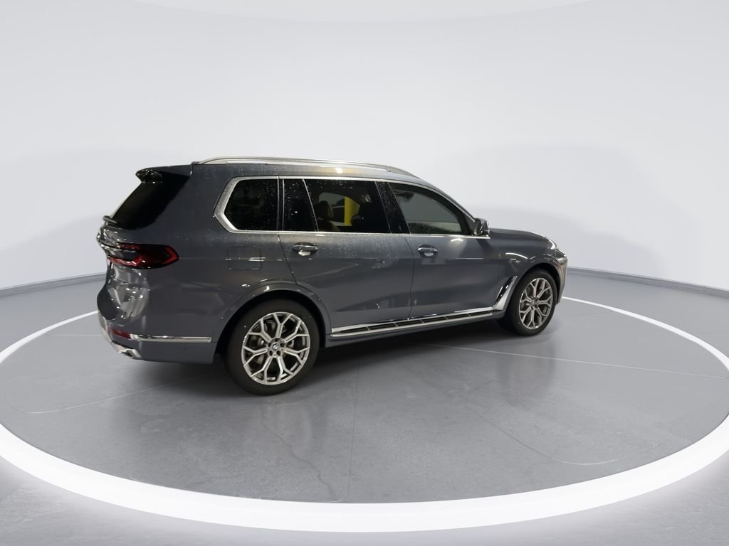 New 2027 Sparkling Copper Metallic BMW xDrive40i image 8