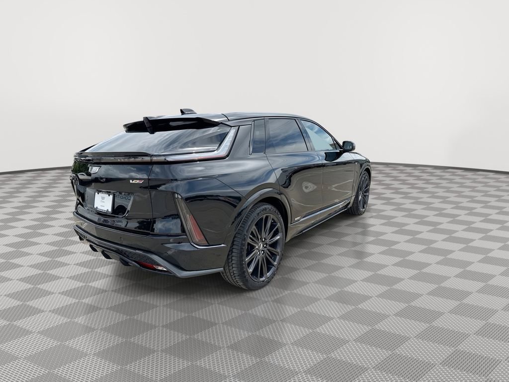 2026 Cadillac LYRIQ V Premium - Photo 8