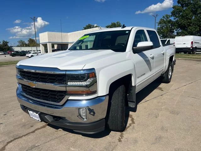 Used 2018 White Chevrolet LT image 1