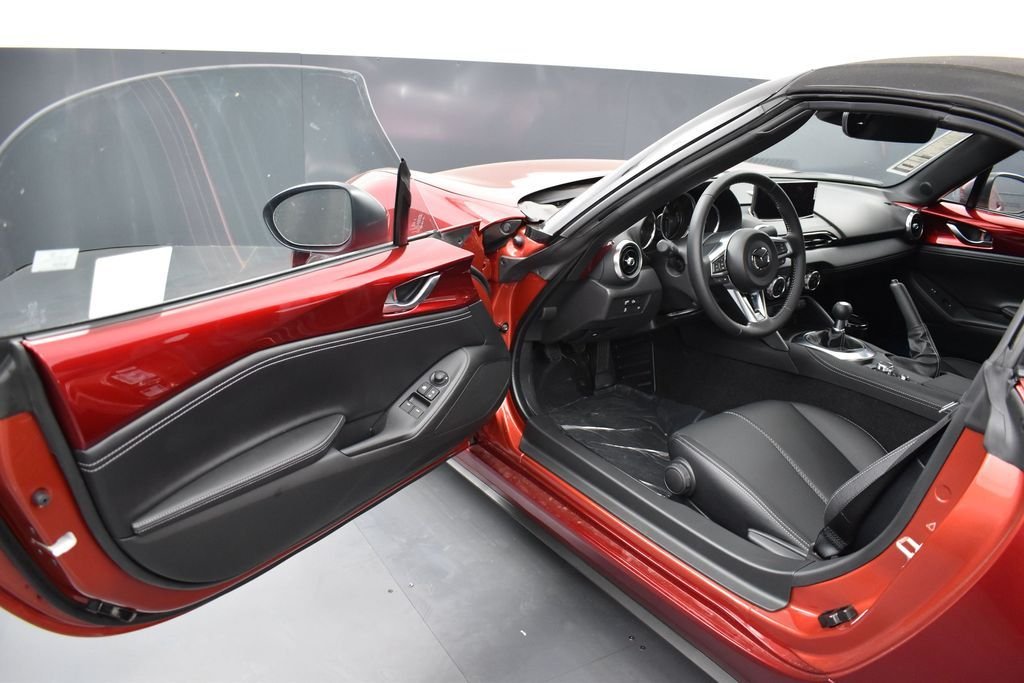New 2026 Soul Red Crystal Metallic Mazda Grand Touring image 5