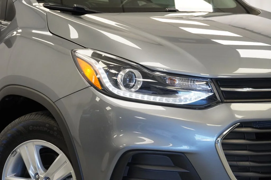Used 2019 Gray Chevrolet LT image 31
