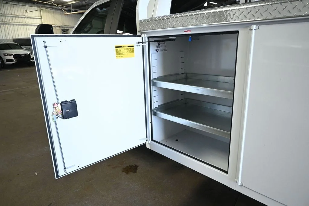 2025 Ford F-450 Super Duty Chassis Cab XL - Photo 22