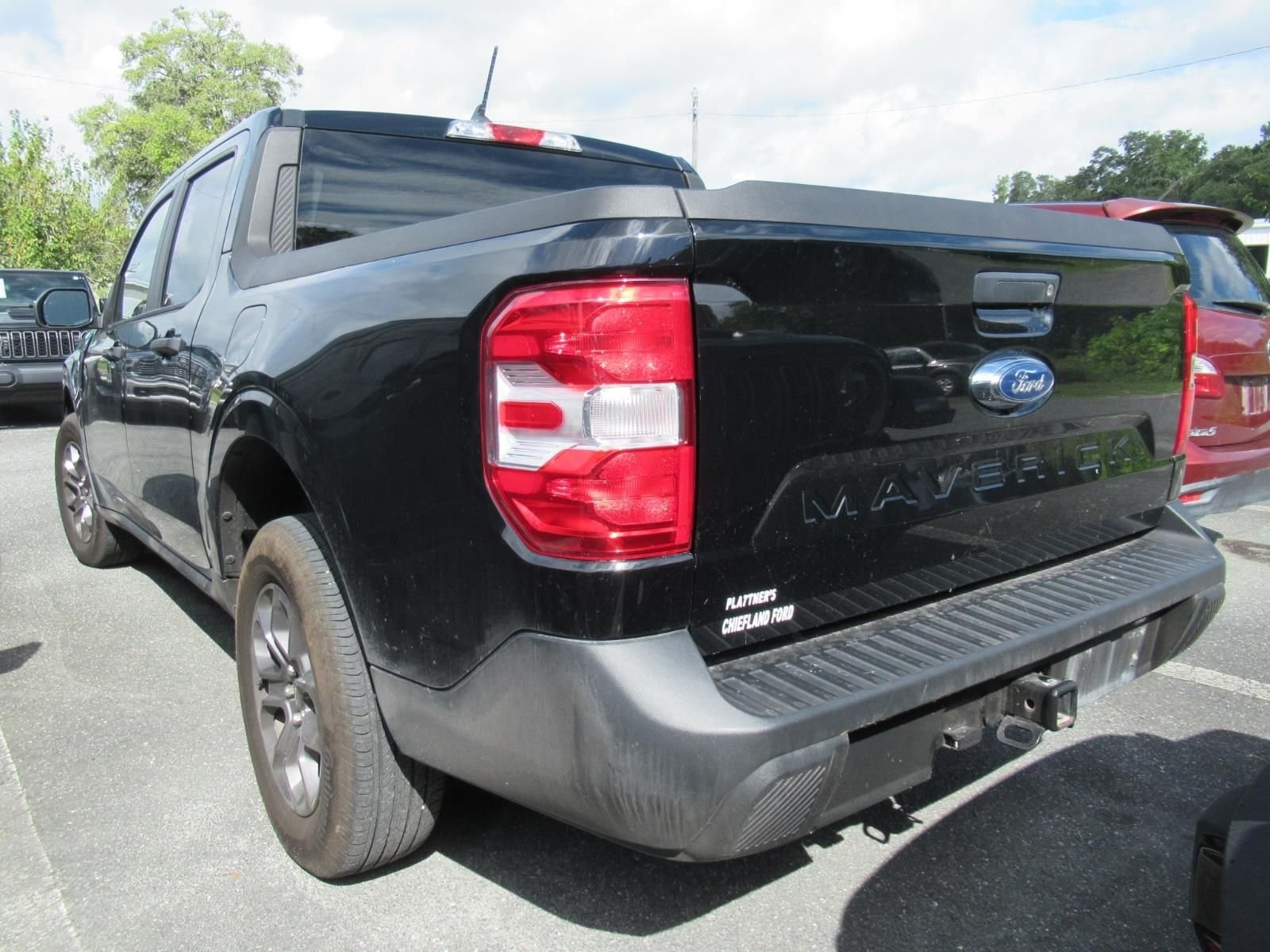 Used 2024 Black Ford XLT image 3