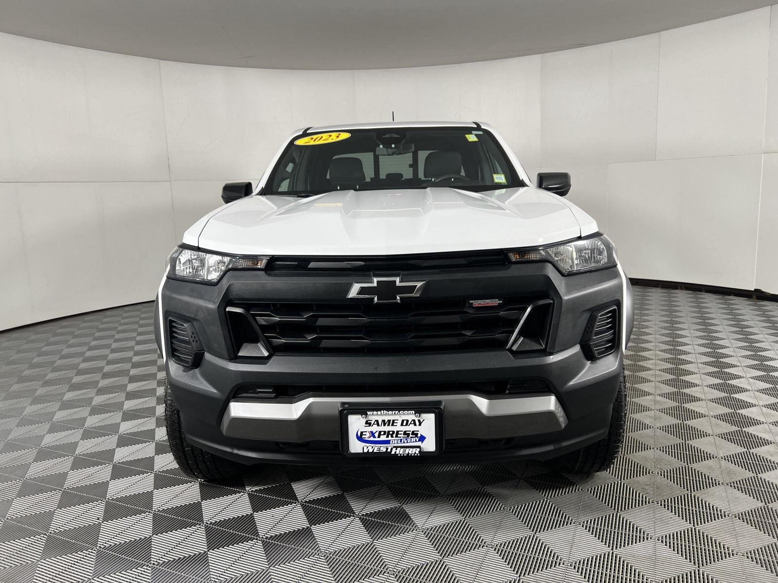 Used 2023 Summit White Chevrolet Trail Boss image 16