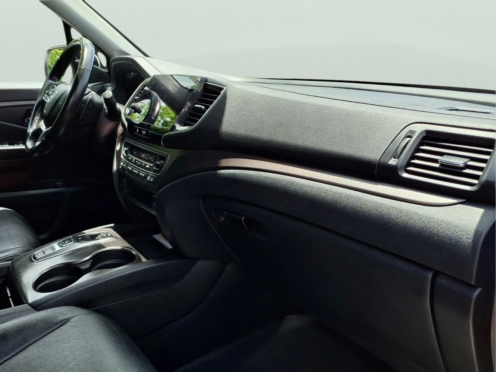 Used 2021 White Honda Special Edition image 14