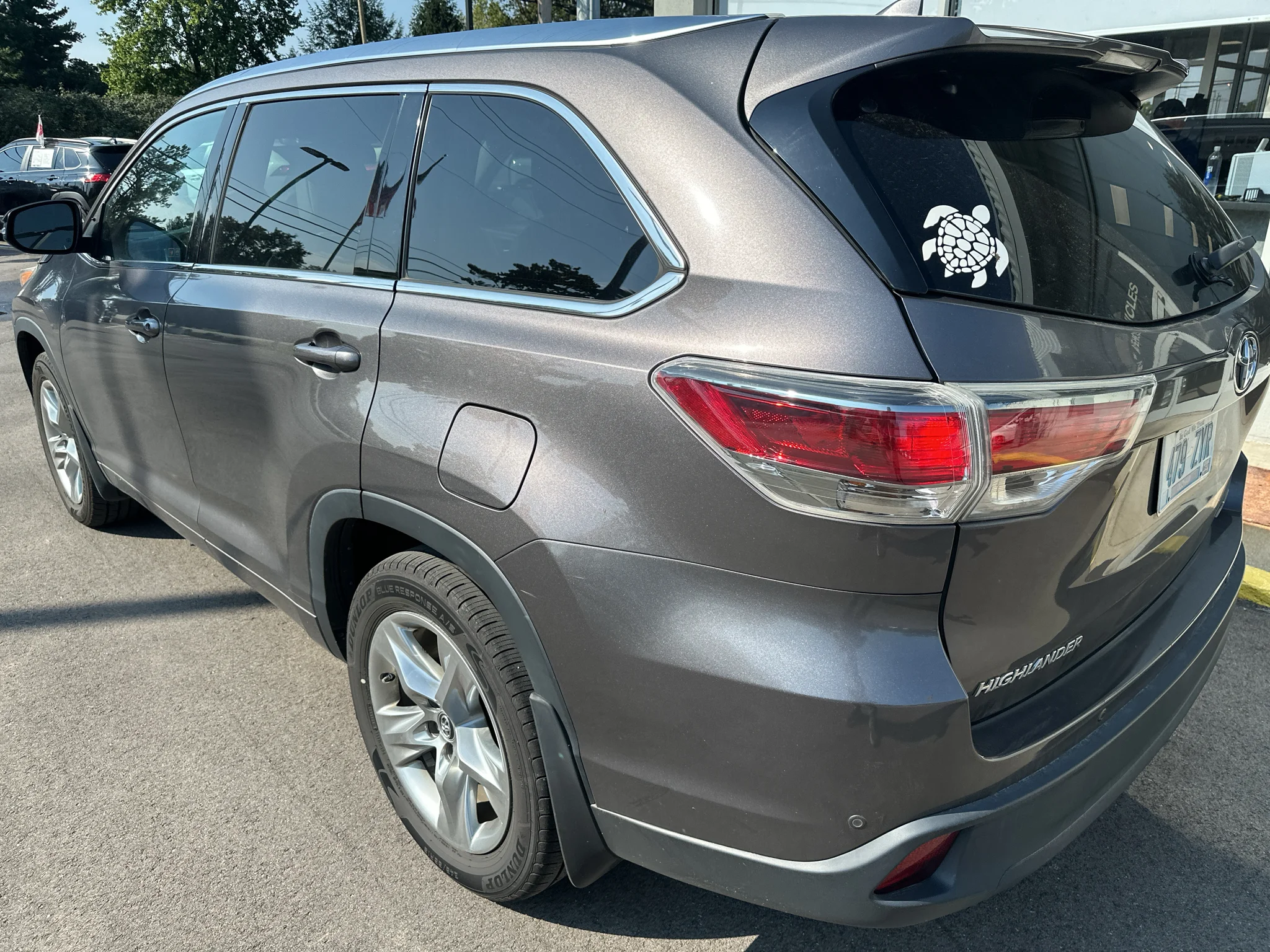 Used 2016 Predawn Gray Mica Toyota Limited image 4