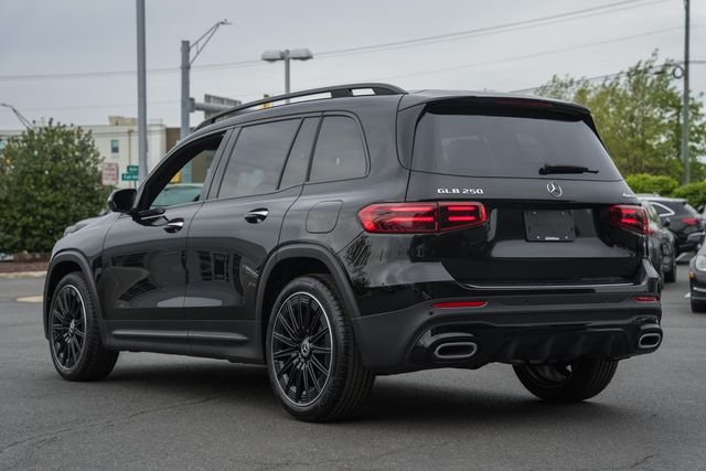 New 2026  Mercedes-Benz GLB 250 image 5