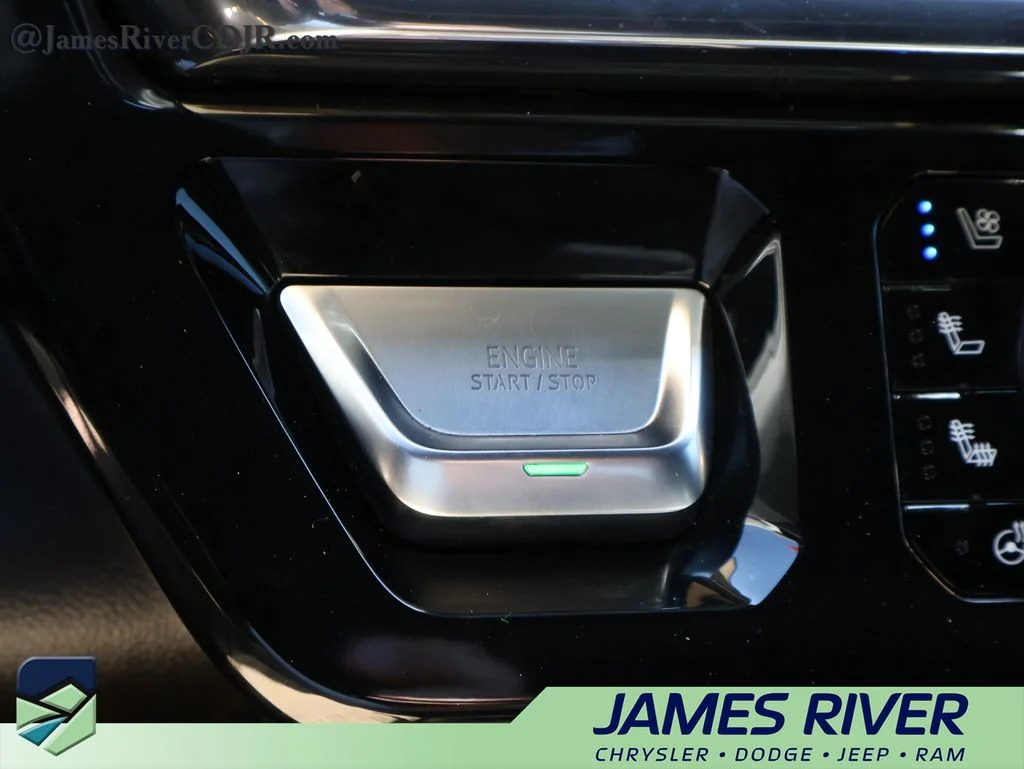 Used 2023 Black GMC Denali image 32