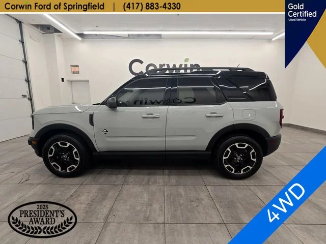 Certified Used 2022 Cactus Green / Gray Ford Outer Banks image 2