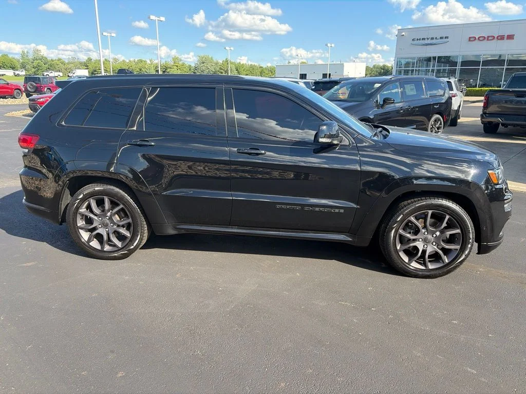 Certified Used 2020 Black Jeep Overland image 8