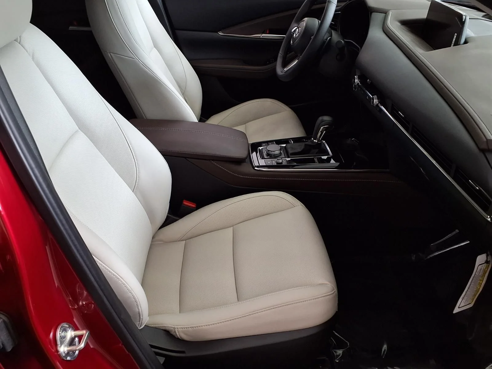 2025 Mazda CX-30 Turbo Premium - Photo 15