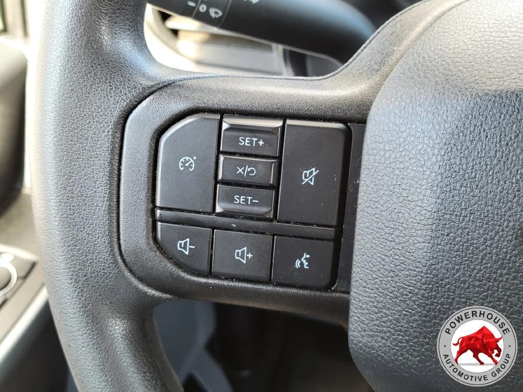 Used 2025 White Ford XLT image 28